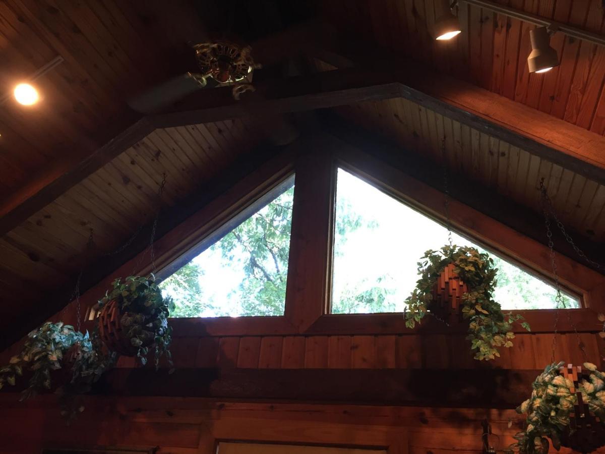 Cherokee Mountain Log Cabins ユリーカ・スプリングス エクステリア 写真